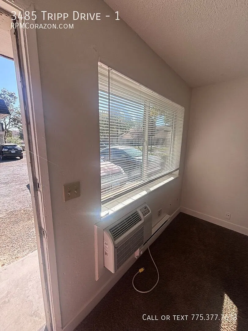 3485 Tripp Dr — Photo 3