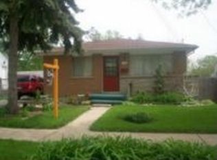 719 N May St, Aurora, IL 60506