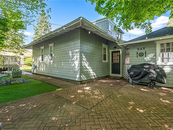 4th image of 27 Beverly Pl