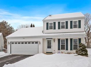 212 Sprucewood Ct, Round Lake Beach, IL