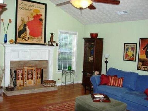 5th image of 134 Michael Ln