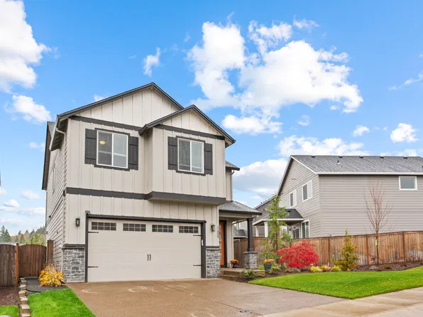 11866 SE Bridal Veil Falls Pl, Happy Valley, OR 97086