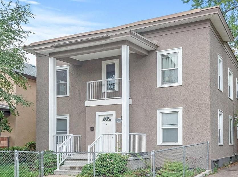 1st image of 2824 Pillsbury Ave S