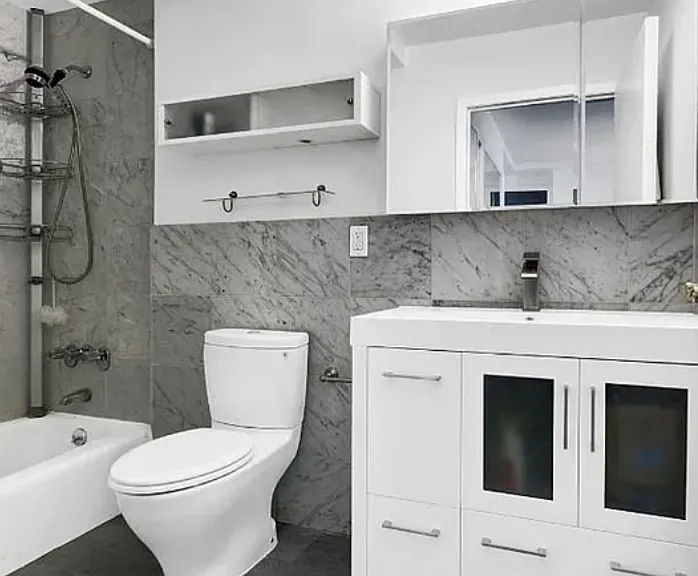 312 E 22nd St #3B — Photo 1
