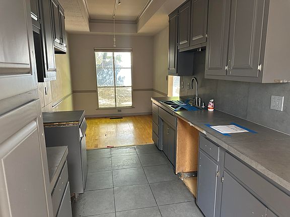 3rd image of 6901 Baker Ave NE