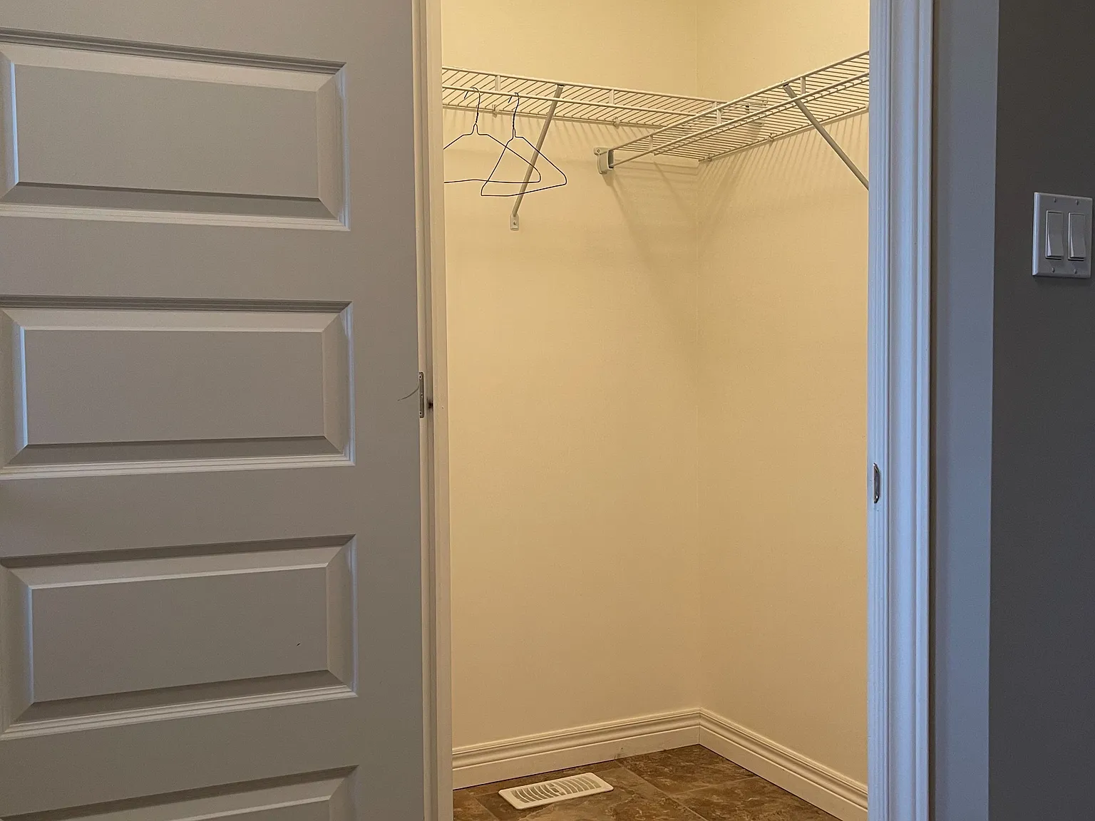 3 bed, $2,800 — Photo 4