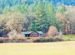 311 Beecher Rd, SUNNY VALLEY, OR 97497