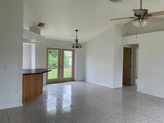 33 Kenly St — Photo 17