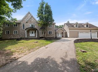 35 Wilderness Rd, Eureka, MO 63025