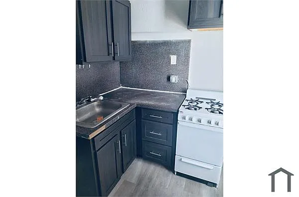 Building Photo - 4405 Frankford Ave #A