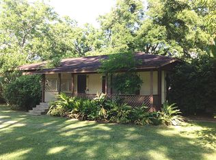 608 Pecan Valley Dr, Wharton, TX 77488