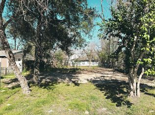 4917 Van Fleet St, Houston, TX 77033