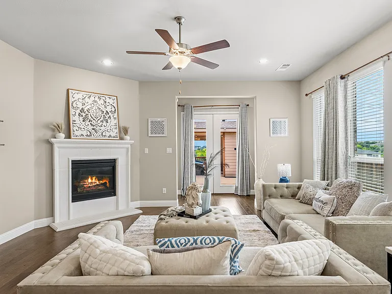 3404 Begonia Ln — Photo 14