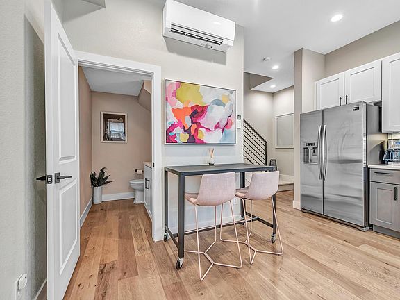 4th image of 3219 W 19th Ave #Unit 3