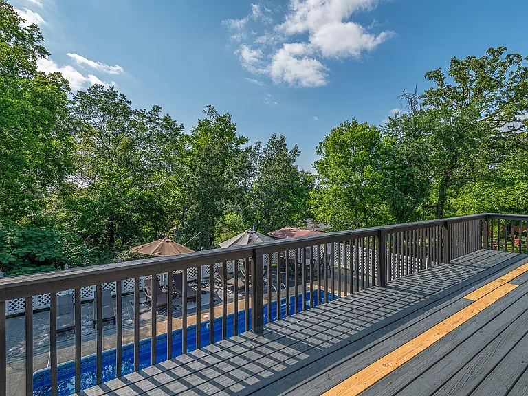 3902 Laird Ln — Photo 34