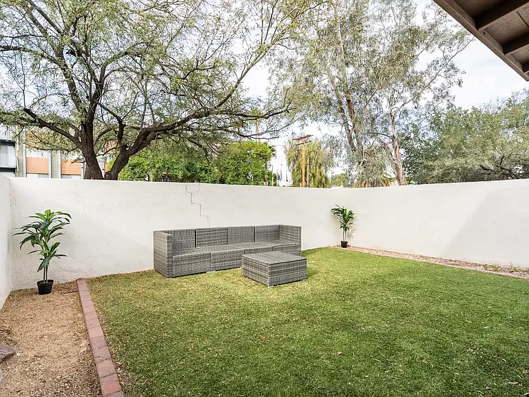 250 N Santa Rita Ave #1 — Photo 16