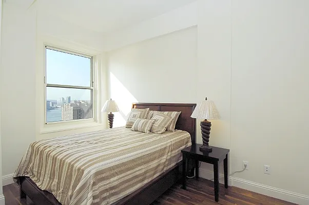 Rented by City Connections Realty | media 9
