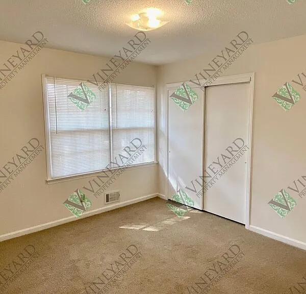 687 Bounty Dr — Photo 17