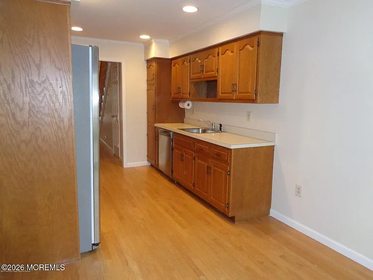 8 Eastborne Dr #1008 — Photo 7