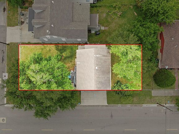 5th image of 1117 37th St