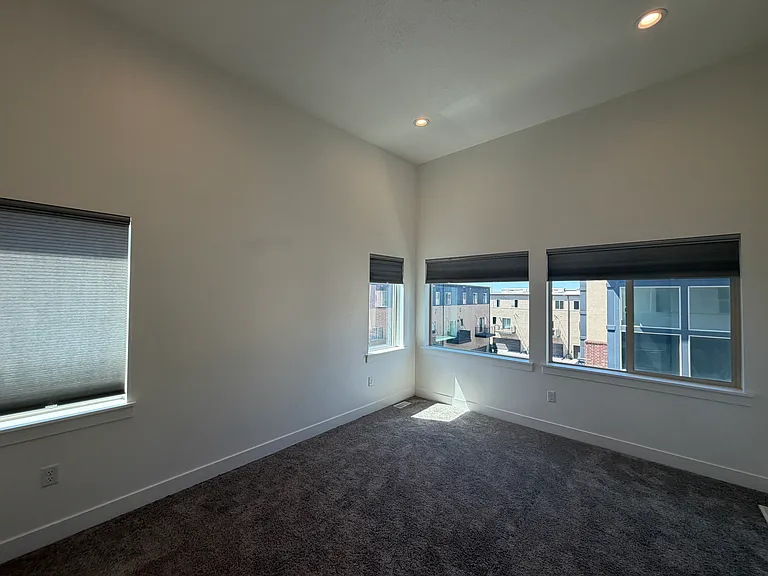 38 W Beebe Ln — Photo 11