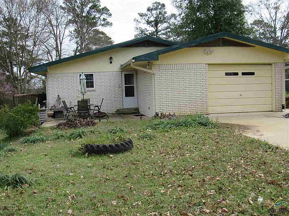 2nd image of 123 County Road 2995