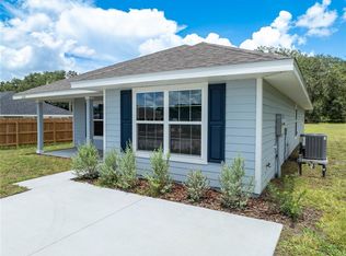 3318 E Iris Ln, Bell, FL 32619