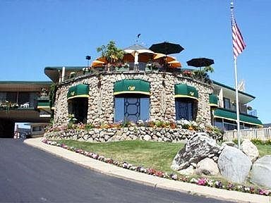 1st image of 111 Pine River Ln #10