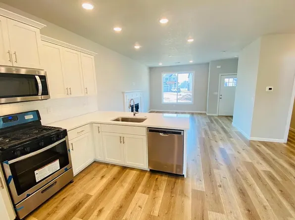7200 SE Cheryl Ct, Corvallis, OR 97330