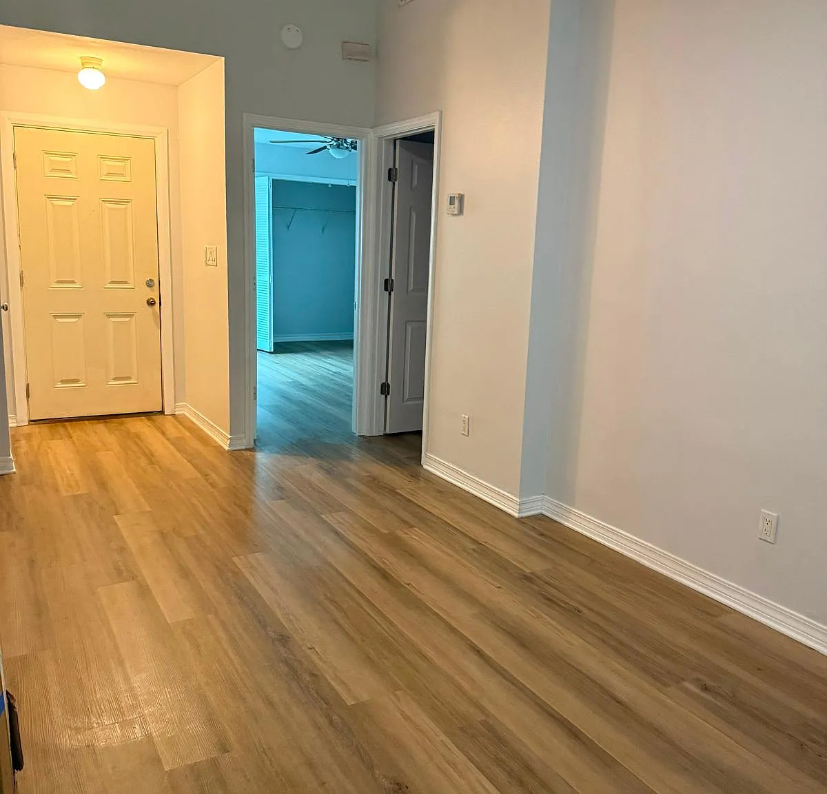 1 bed, 650 sqft, $1,100 — Photo 3