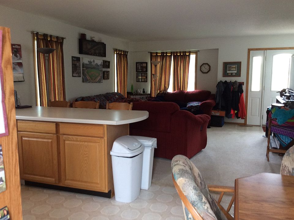 1st image of 205 Norway Pine Ct