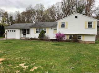 2066 Hartford Tpke, North Haven, CT 06473