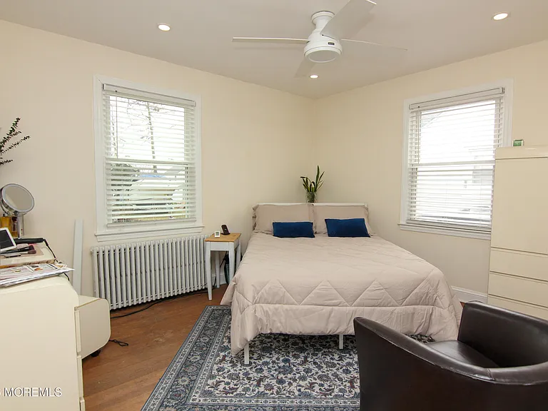 240 7th Ave #1 — Photo 11