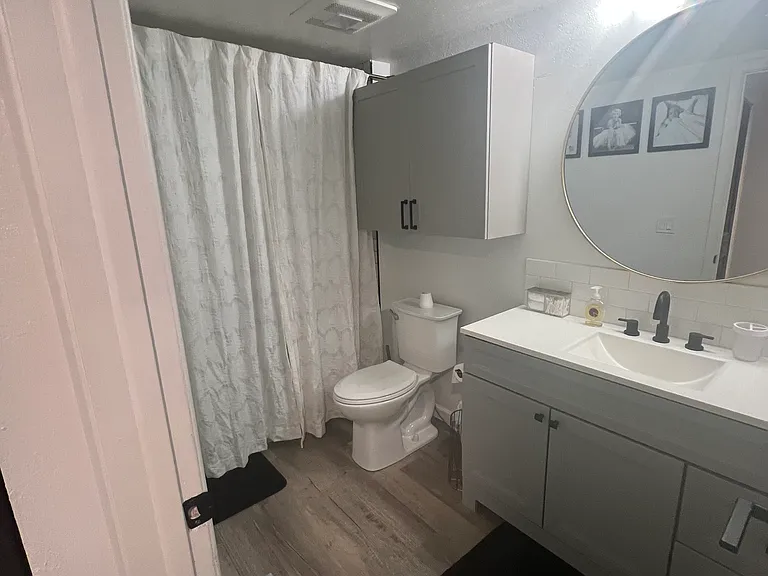 E Temple Dr — Photo 13
