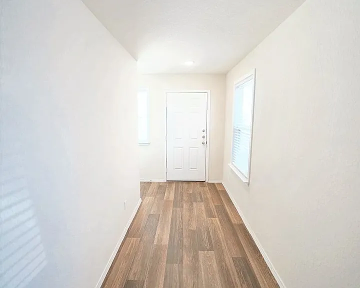 815 Retama Pass — Photo 8