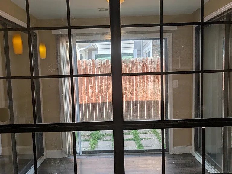 4423 Chapman St #2 — Photo 10