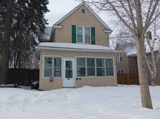 900 Rose Ave E, Saint Paul, MN 55106