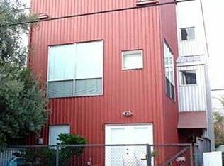 922 Robin St, Houston, TX 77019