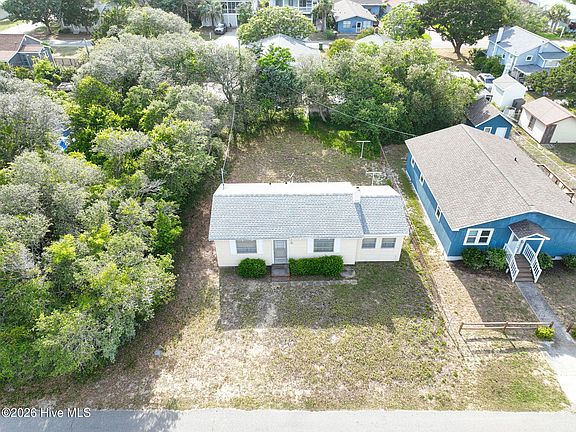 3rd image of 130 S Fourth Avenue