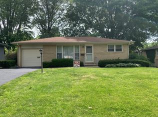1202 Maplewood Dr, Normal, IL 61761