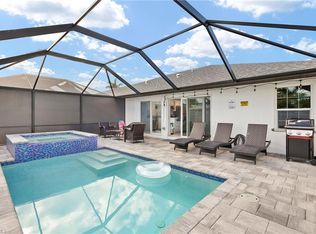 745 91st Ave N, Naples, FL 34108