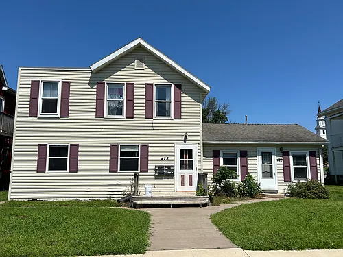 428 1/2 Chippewa St Photo 1