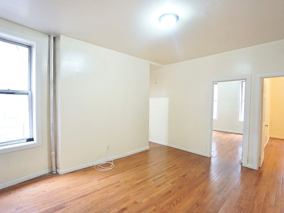 1st image of 508 W 172nd St #2B
