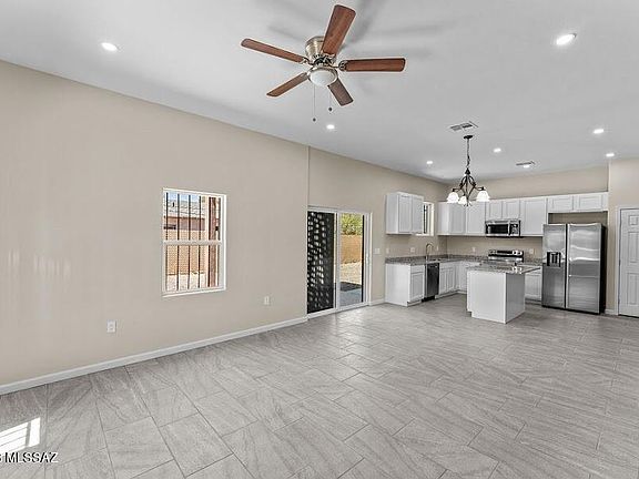 4th image of 342 W Kentucky St
