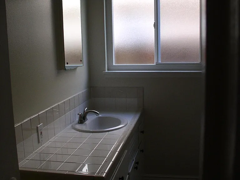bath vanity