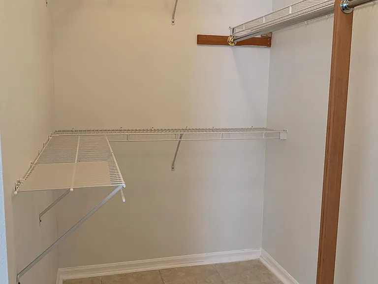 5007 Adair Oak Dr — Photo 37