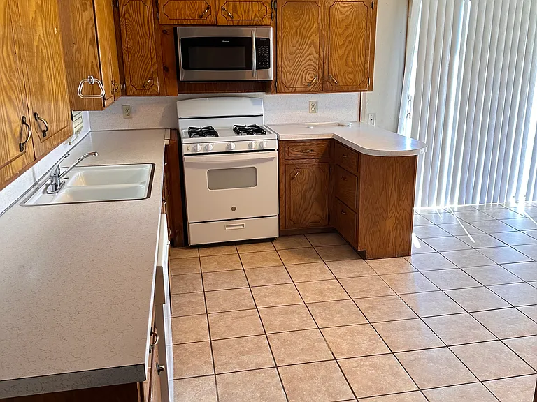 12655 Orchid Rd — Photo 5