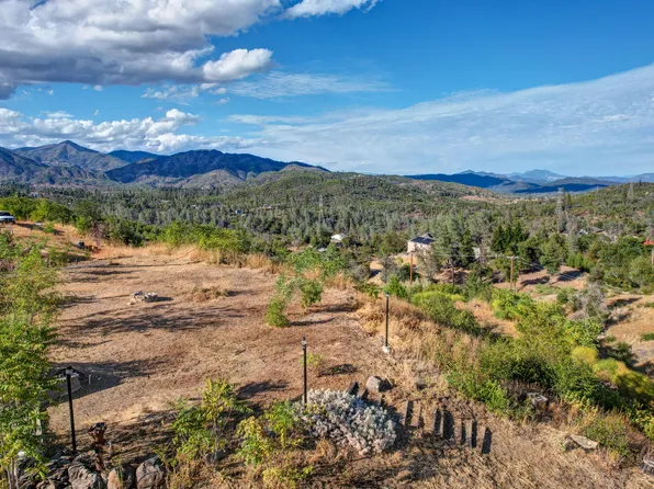 10804 Granite Dr, Shasta, CA 96087