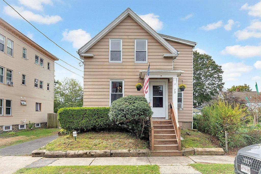 72 Hillside Ave, Lynn, MA 01902 | Zillow