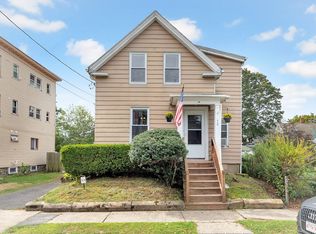 72 Hillside Ave, Lynn, MA 01902